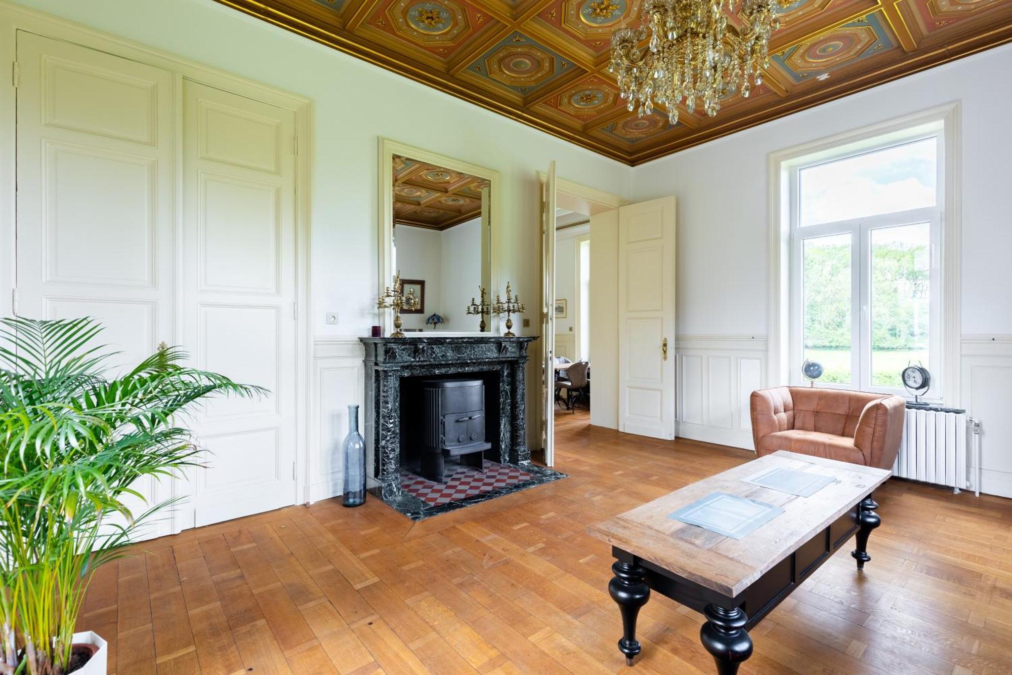 Suite Luxueuse Au Chateau De Saint Vitu 104 Tinlot Luaran gambar