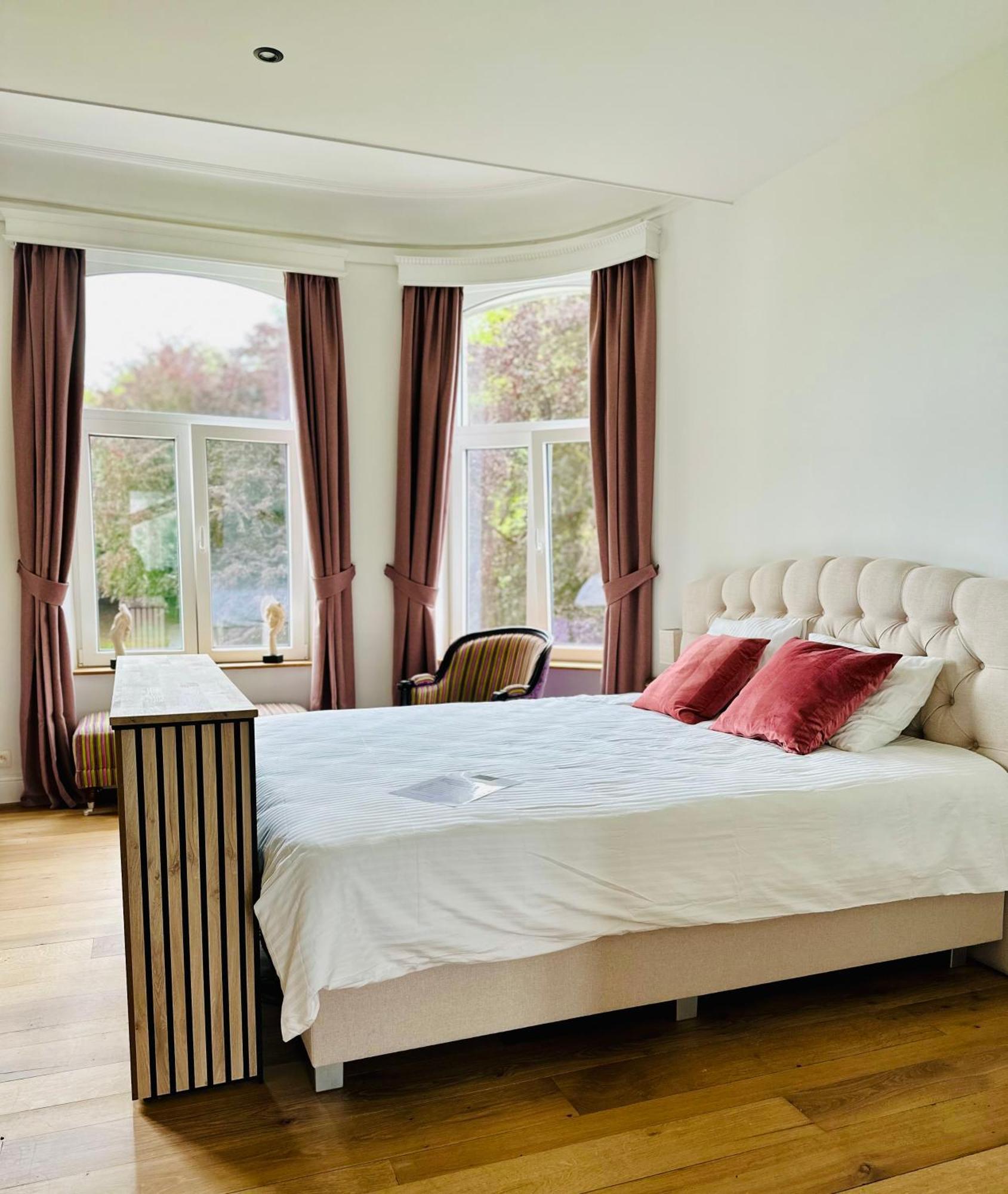 Suite Luxueuse Au Chateau De Saint Vitu 104 Tinlot Luaran gambar