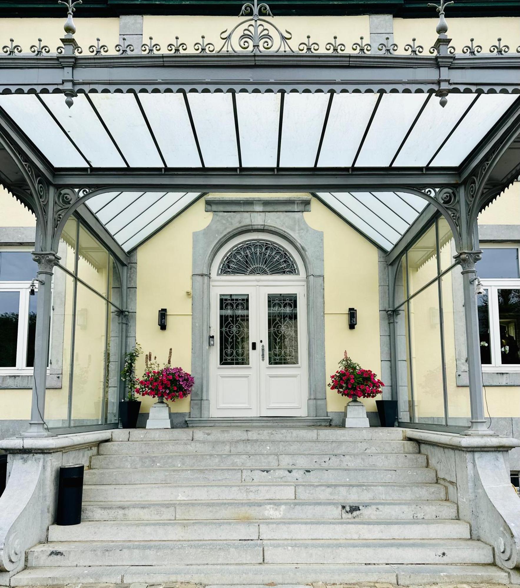 Suite Luxueuse Au Chateau De Saint Vitu 104 Tinlot Luaran gambar